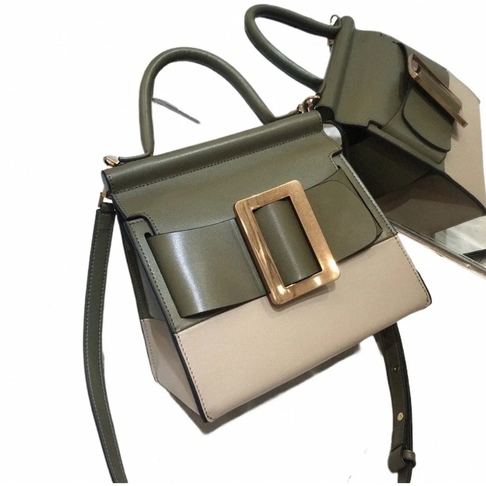 Elegant Green and Cream Handbag